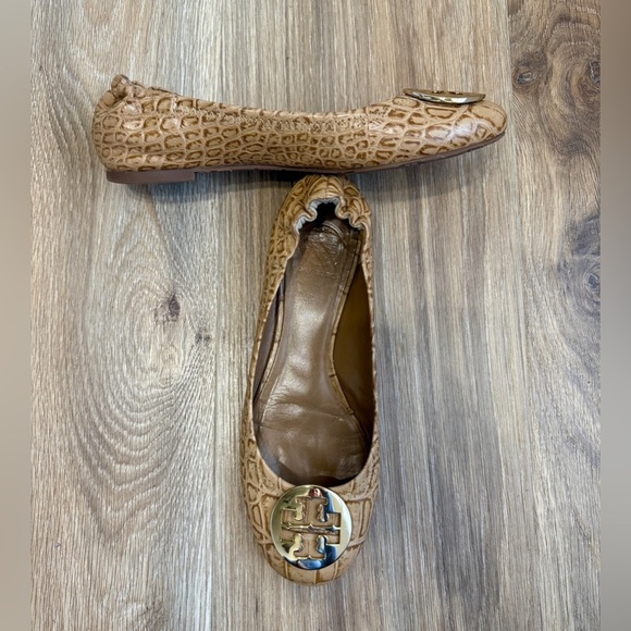 Tory Burch Embossed Leather Animal Print Ballet Flats Size 8 EUC - Picture 5 of 8